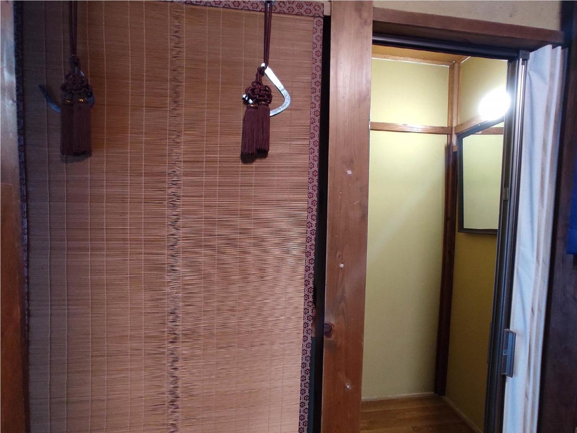 אוצונומיה Guesthouse Kincha 駅東口 חדר תמונה